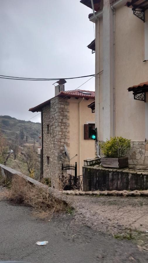 Appartement Ζέφη à Arachova Extérieur photo